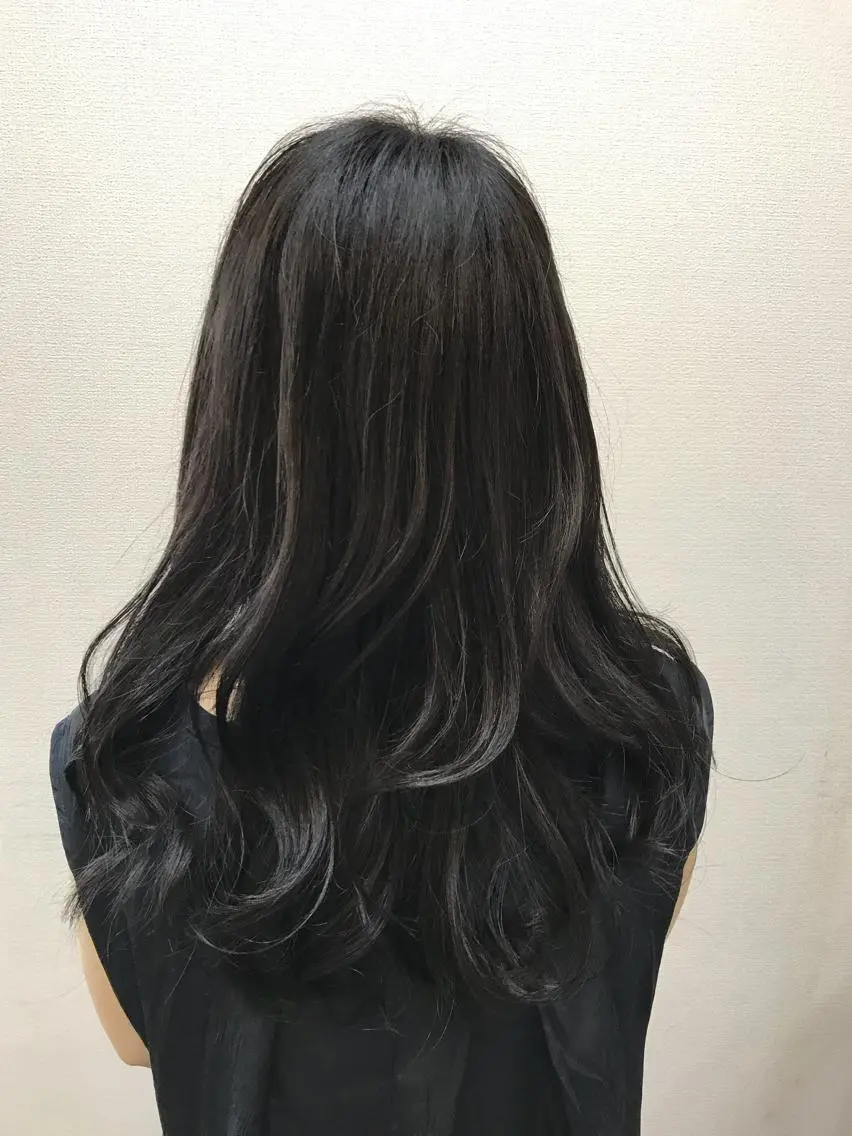 ロング カラー カット ヘアカラー トリートメント 吉森 満俊のヘアスタイル