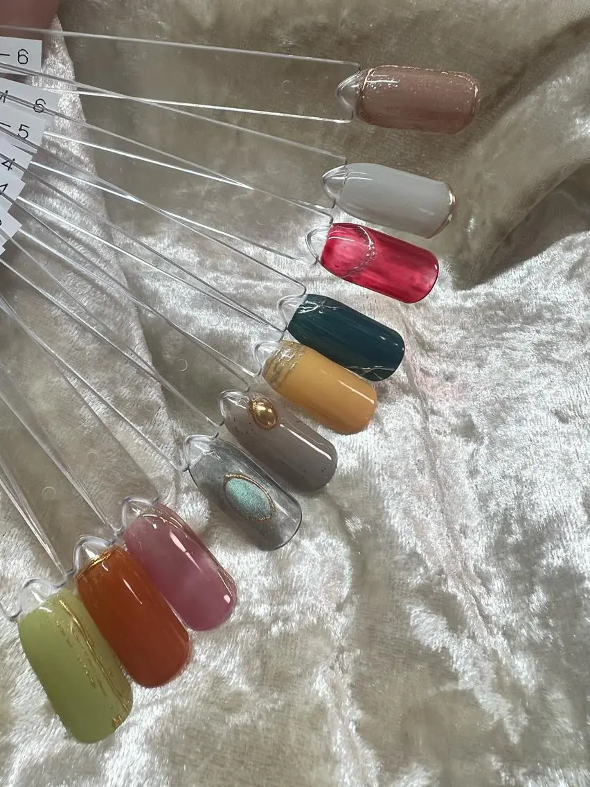 ネイル N.plus NaiLのネイルデザイン