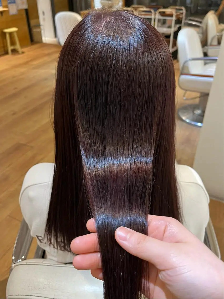 ロング ヘアカラー トリートメント ＮＥＷＩ　京橋 【yoko】のヘアスタイル
