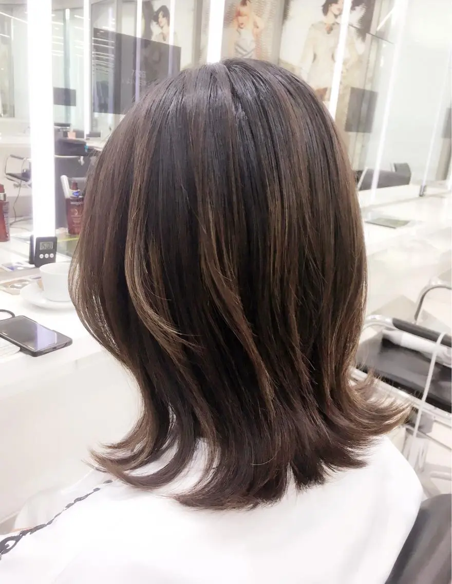 ミディアム パーマ ミディアムパーマ 趙 英来のヘアスタイル