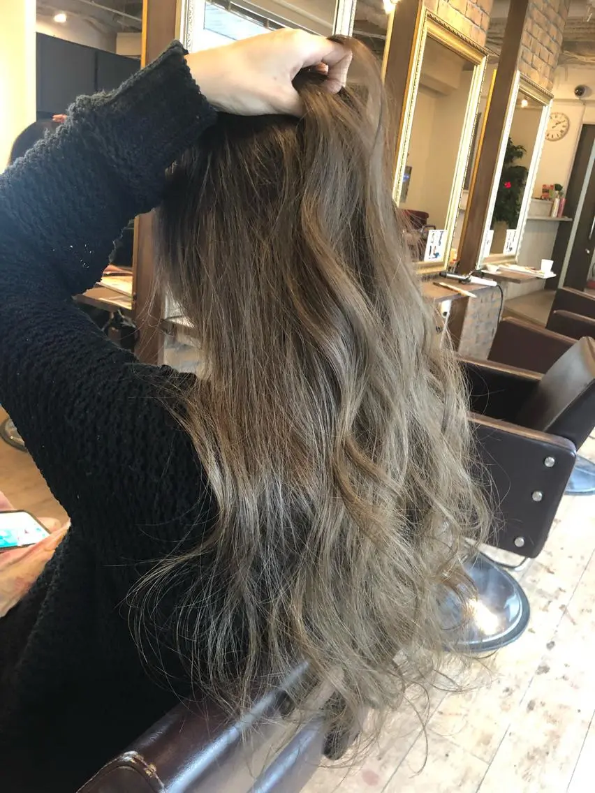 ロング カラー 美髪・艶髪特化美容師 RYOJIのヘアスタイル