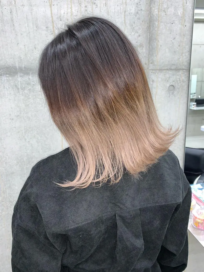 ミディアム 山田 絵里菜のヘアスタイル