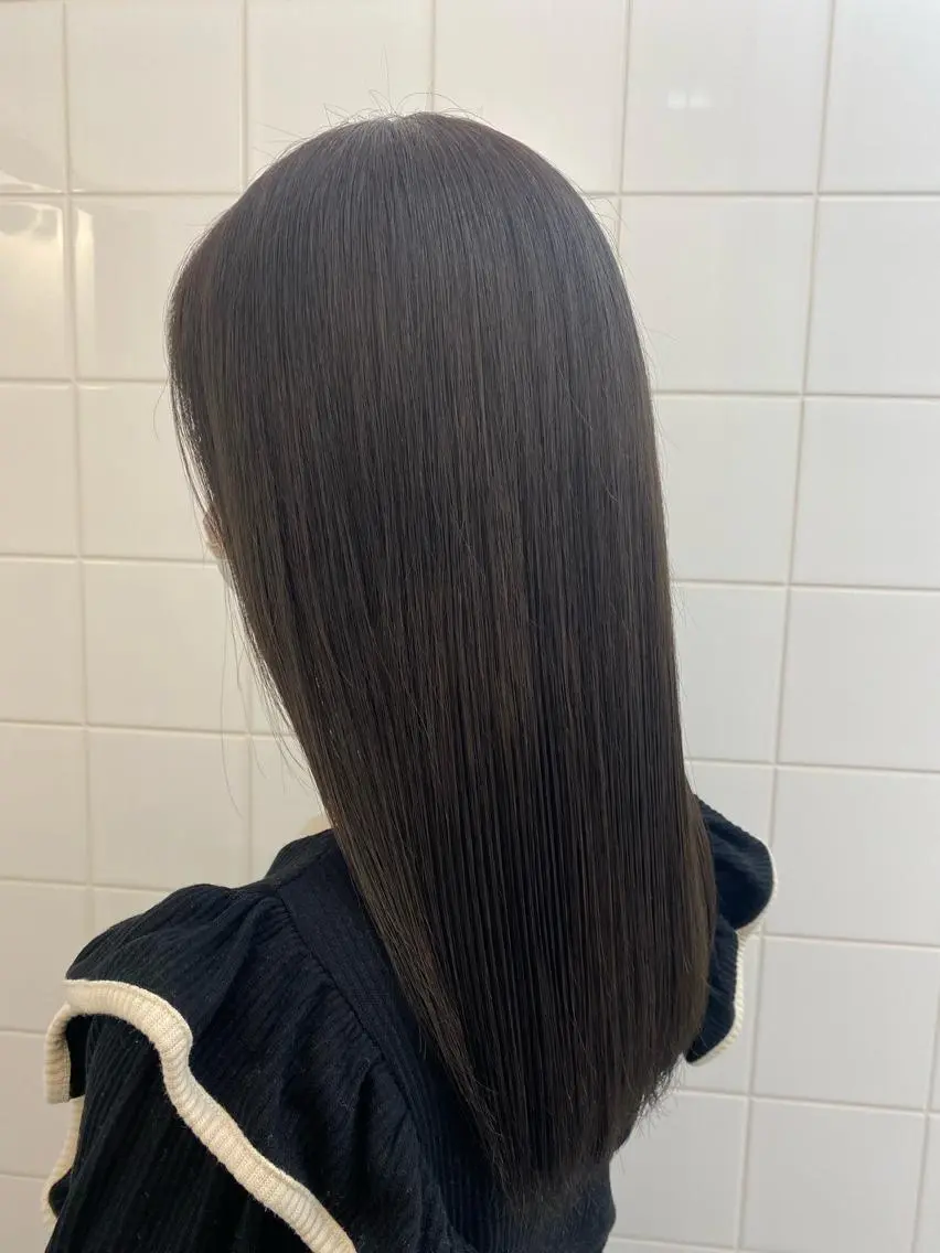 ミディアム トリートメント aoi ♡グレージュ ・ベージュカラーのヘアスタイル