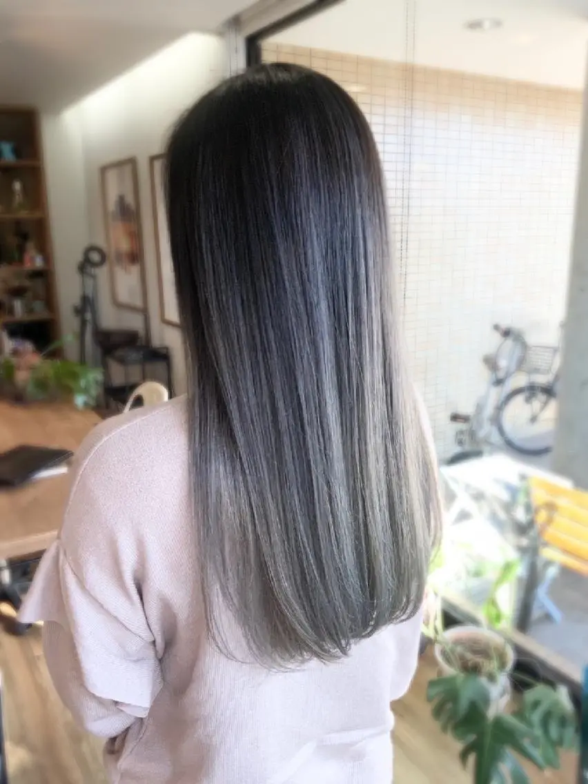 カラー バレイヤージュ ヘアカラー トリートメント 堀 望美のヘアスタイル