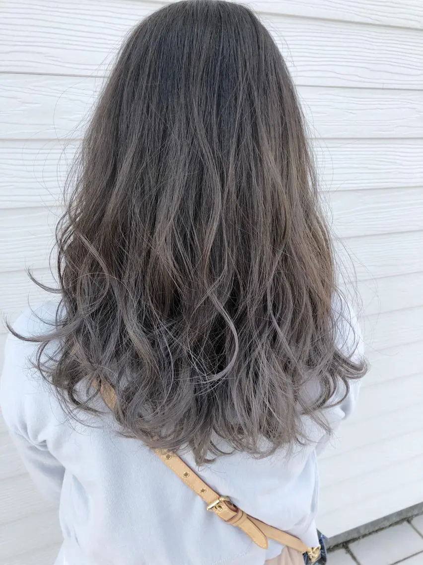ロング カット ヘアカラー トリートメント 具志 正太のヘアスタイル