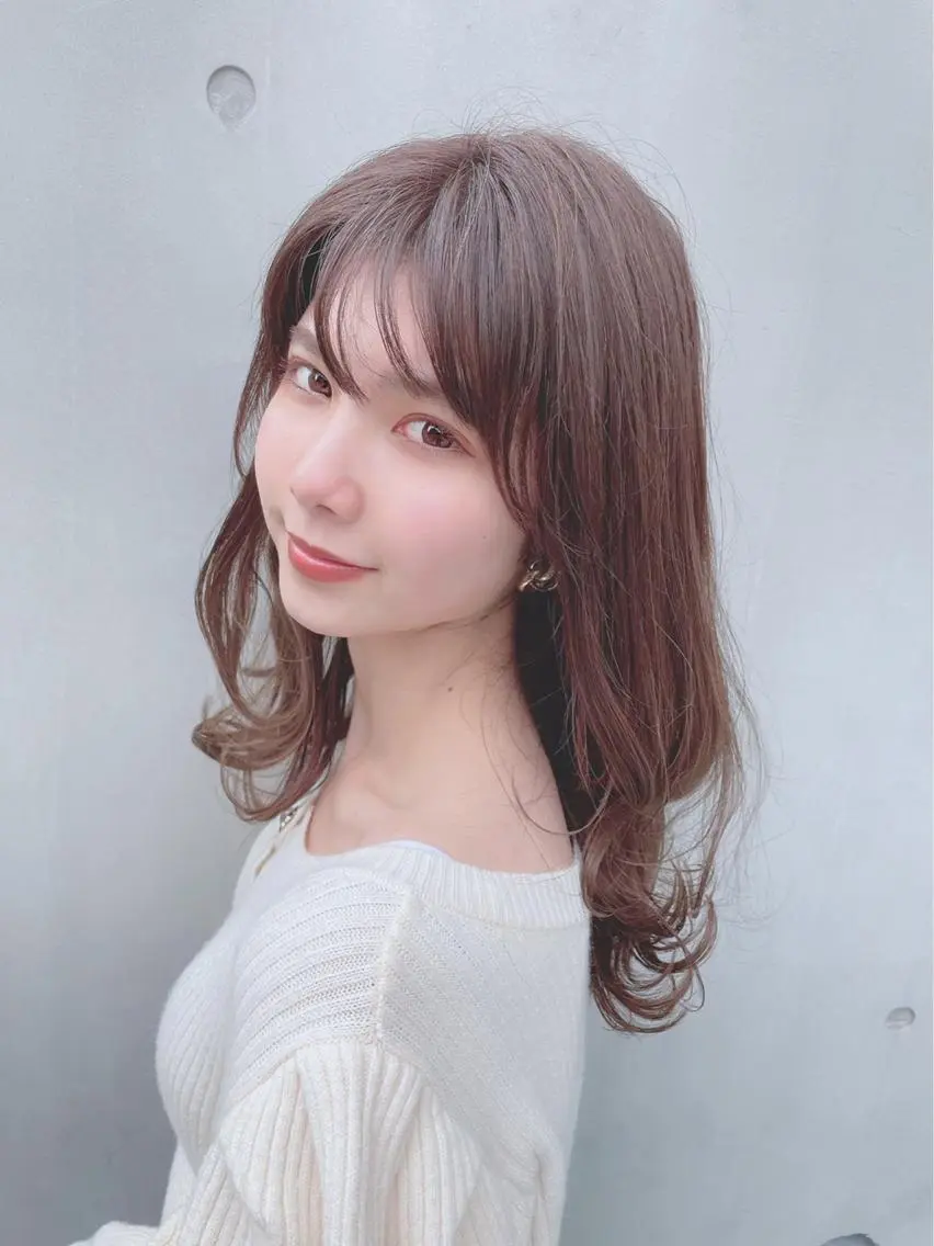 セミロング カラー パーマ ヘアアレンジ 【公式】amble luxe池袋東口🩷のヘアスタイル