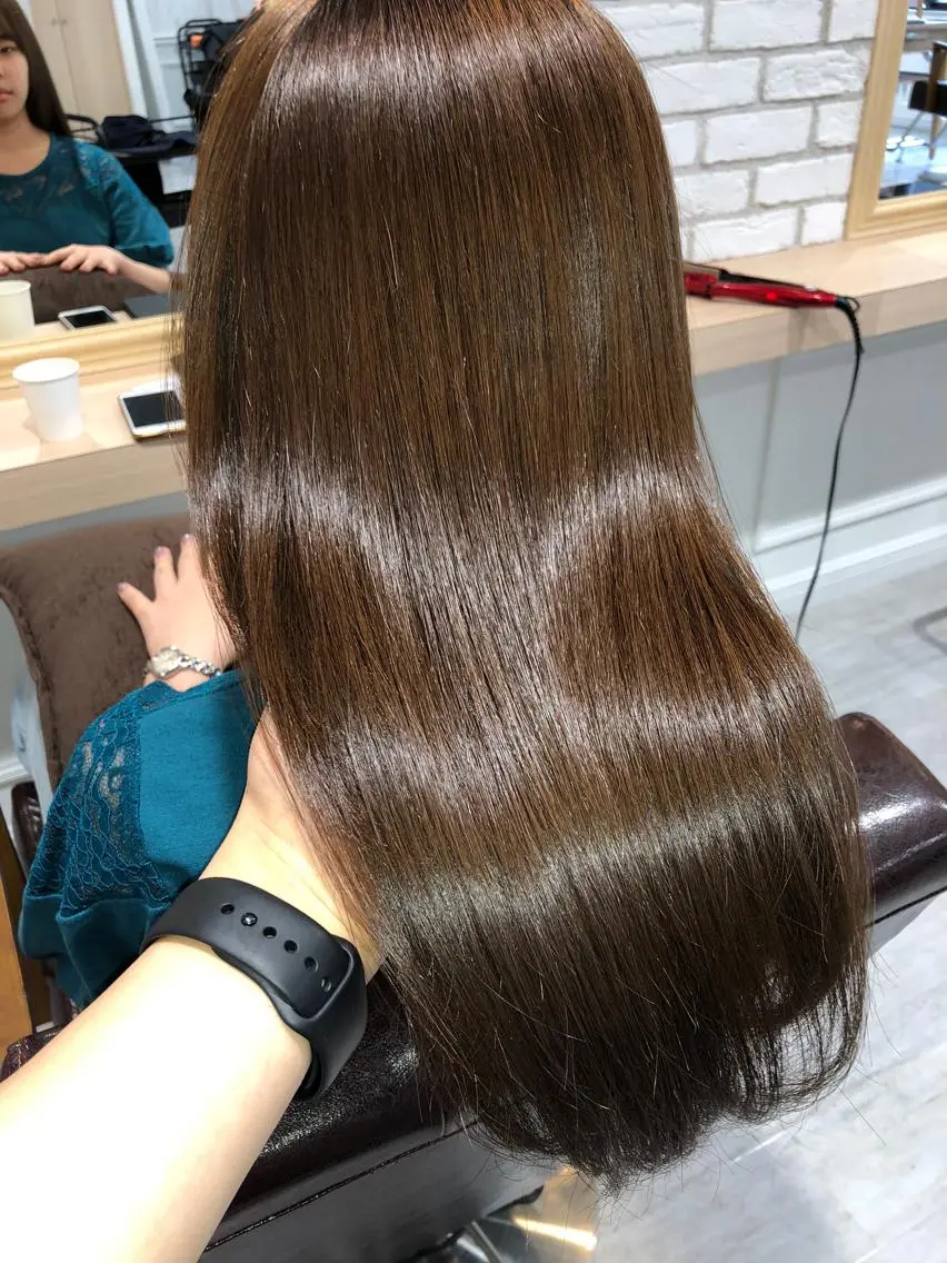 ロング カラー 髪質改善特化 ESSENCIAのヘアスタイル
