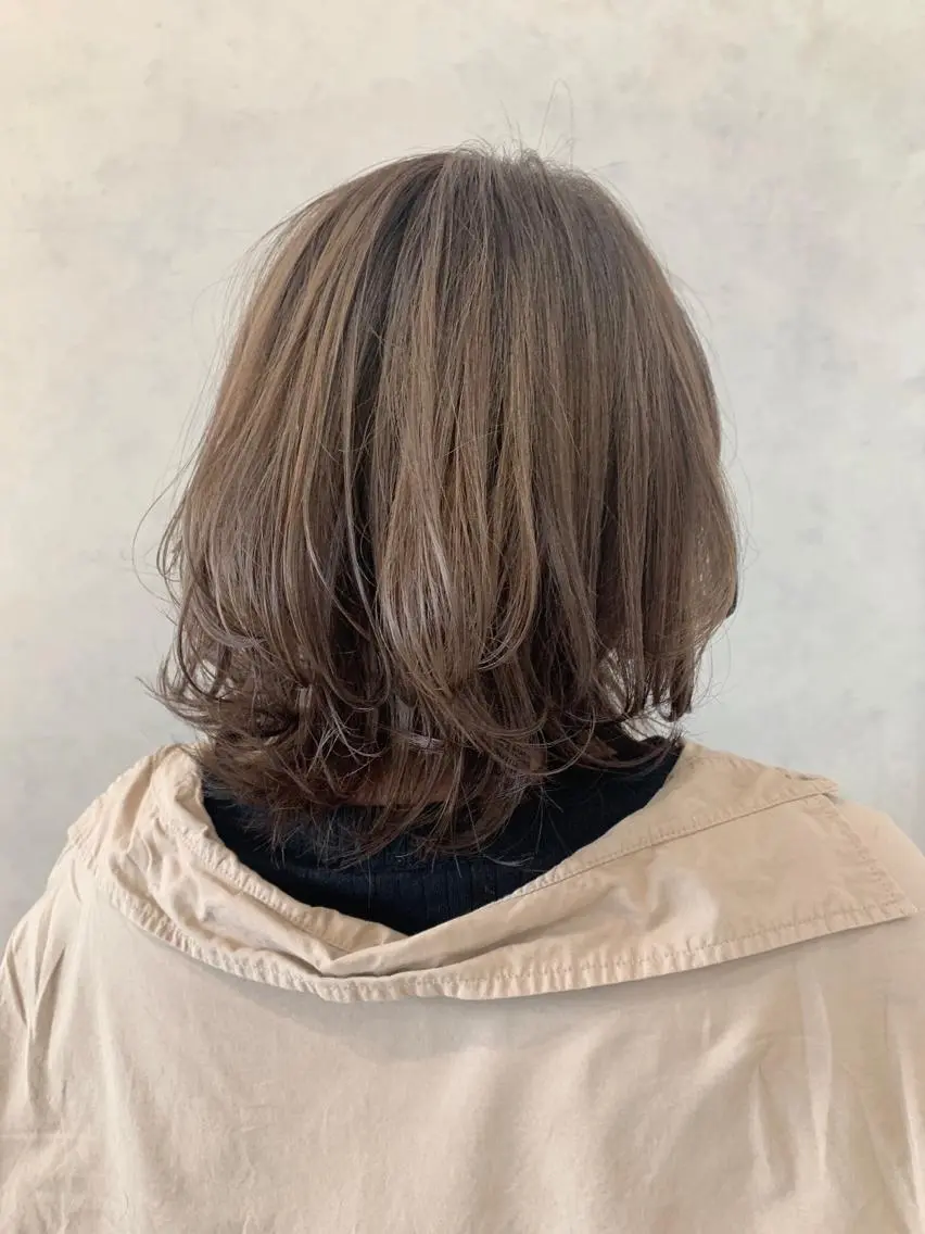 ミディアム ︎︎🧸 ユリ ︎︎🧸のヘアスタイル