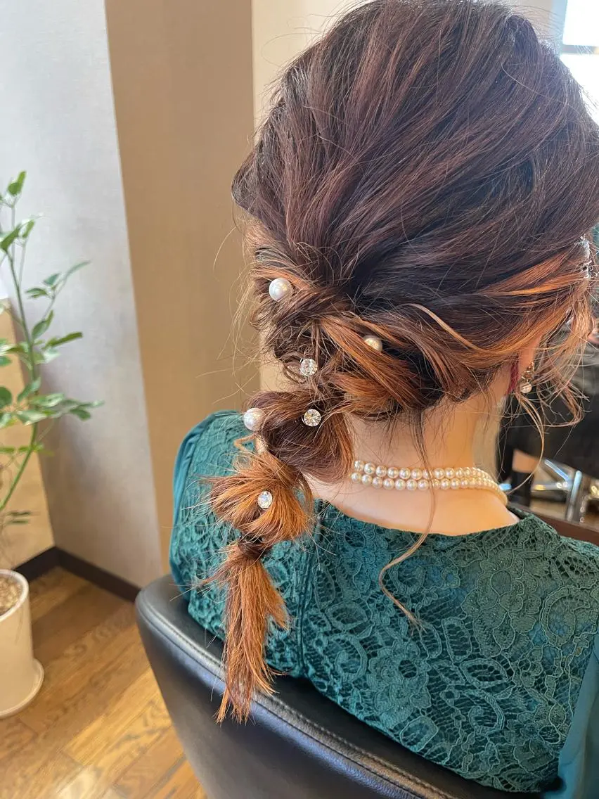 ミディアム カラー ヘアアレンジ 結婚式・ブライダル インナーカラー 髪質改善/カラー 🖤🤍川島のヘアスタイル
