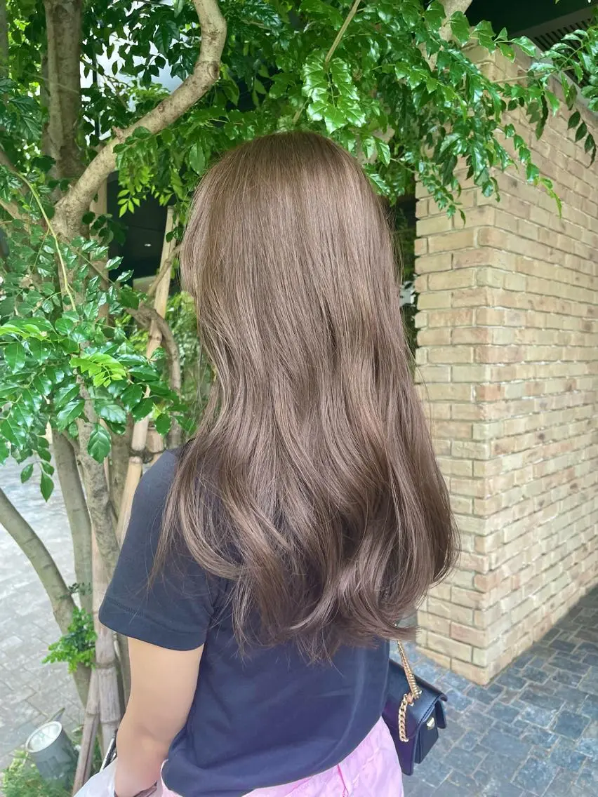 ロング カラー kana .のヘアスタイル