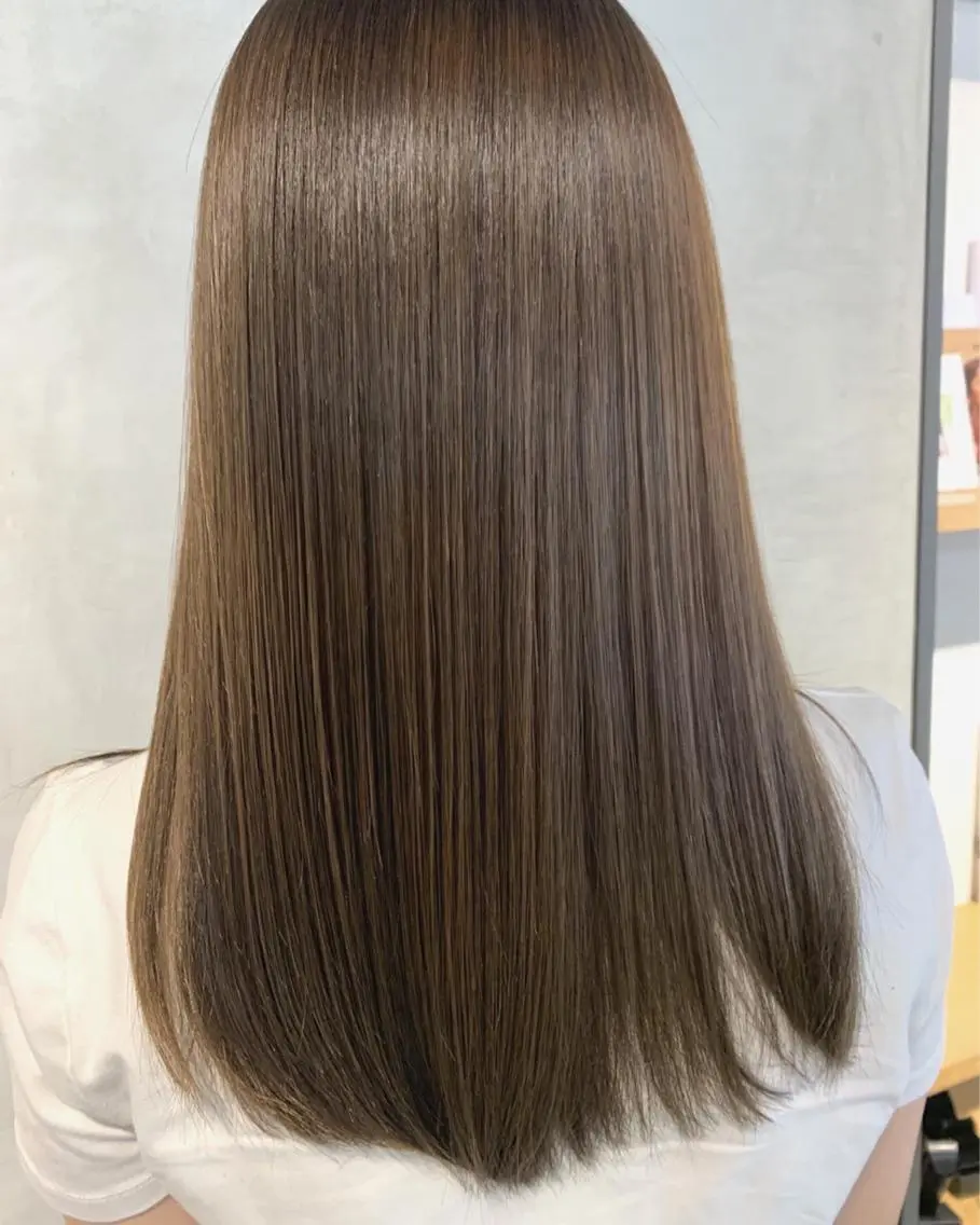 セミロング カット 縮毛矯正 トリートメント 中野 篤史のヘアスタイル