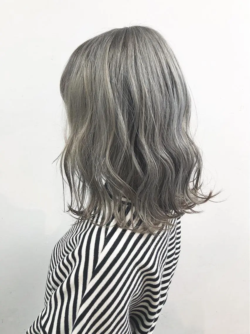 ミディアム カラー ヘアカラー MASAYUKI/ ブリーチのヘアスタイル