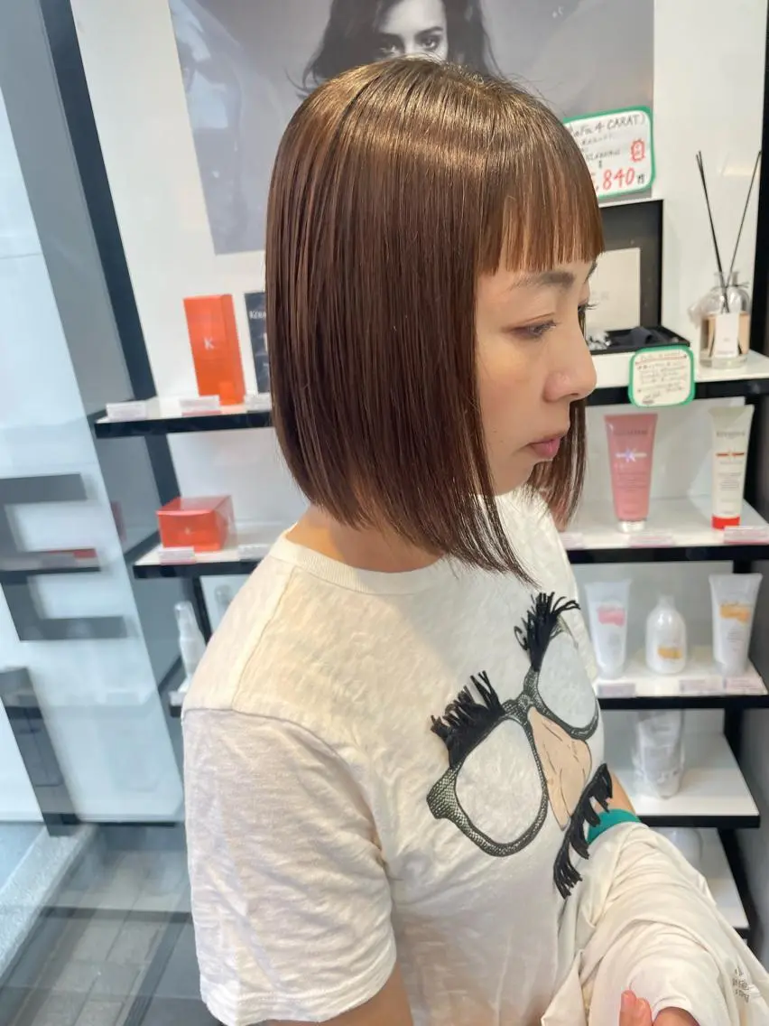 ショート カラー パーマ ストレートパーマ 青髪特化🩵 ダブルカラーのヘアスタイル