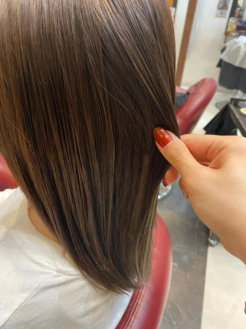 ミディアム 松本 沙良のヘアスタイル