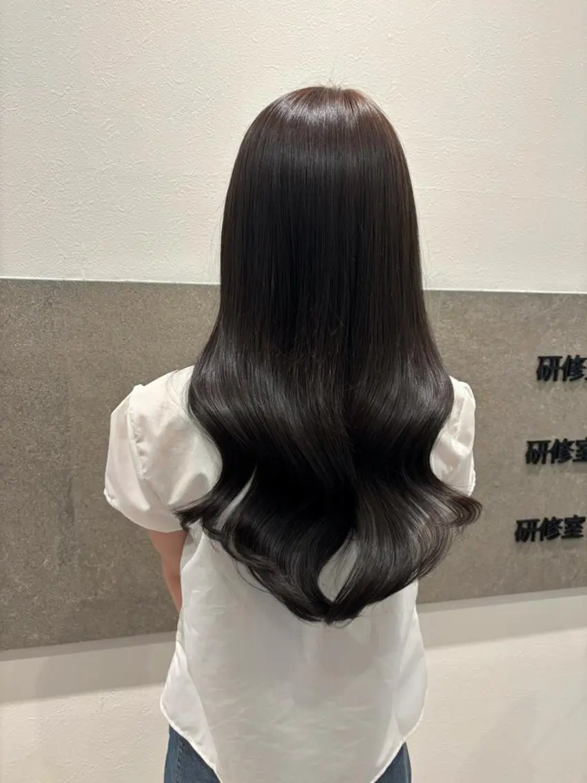 ロング 顔まわりレイヤー 髪質改善 韓国風ヘア レイヤーカット 縮毛矯正 FOCUSJAPAN 烏丸のヘアスタイル