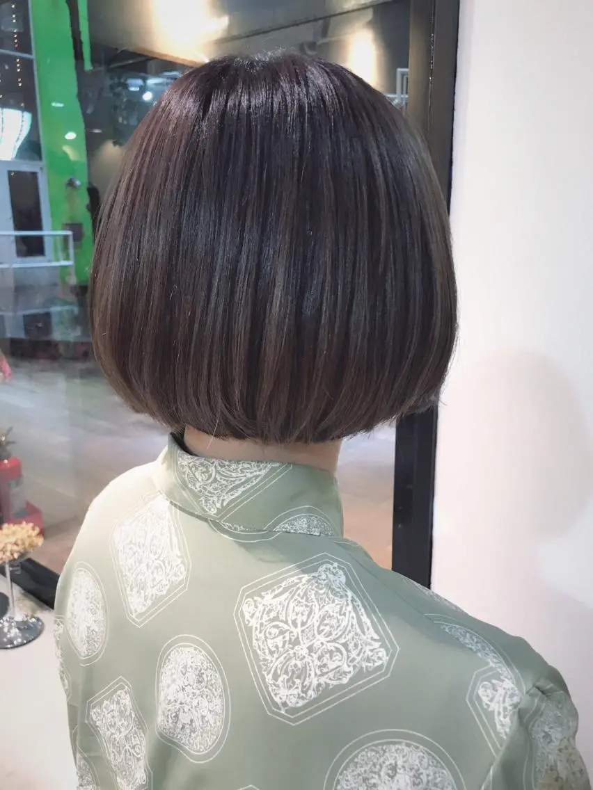 ショート カラー シルバー ボブ ショートヘア 松村 崇弘のヘアスタイル