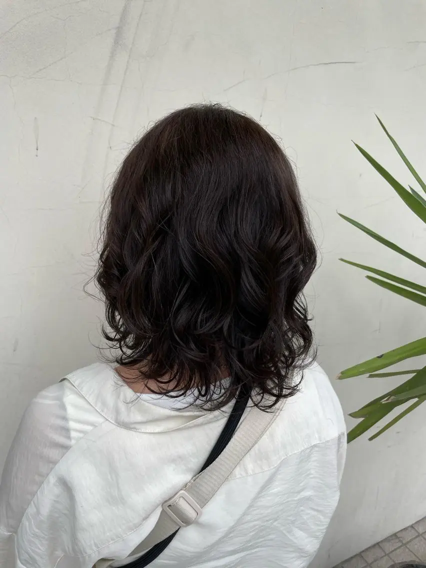 ミディアム アッシュ ヘアカラー トリートメント さかきばら すみえのヘアスタイル