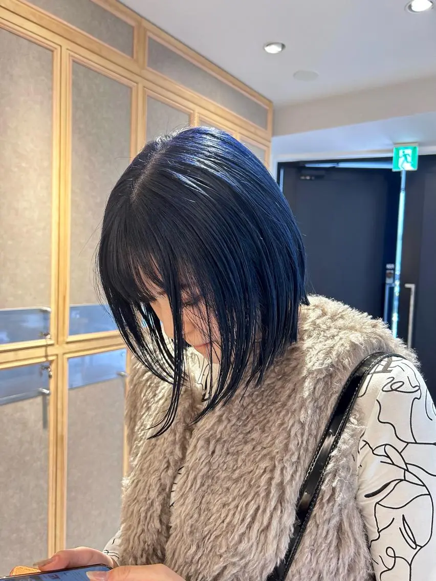ショート カラー カット ヘアカラー トリートメント ヘッドスパ ヘアセット miko🪽地毛風/ ハイトーン/レイヤーのヘアスタイル