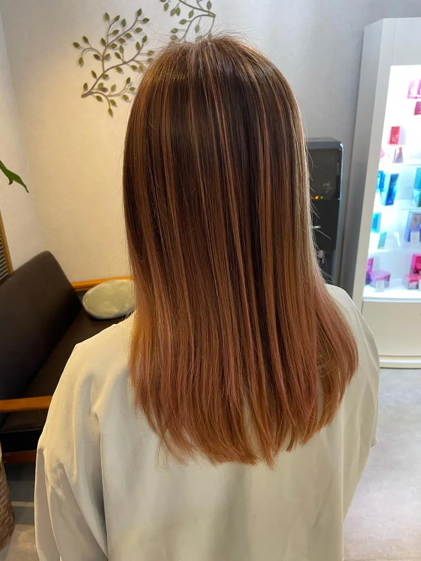 ミディアム カラー カット ヘアカラー 山本 貴弘のヘアスタイル