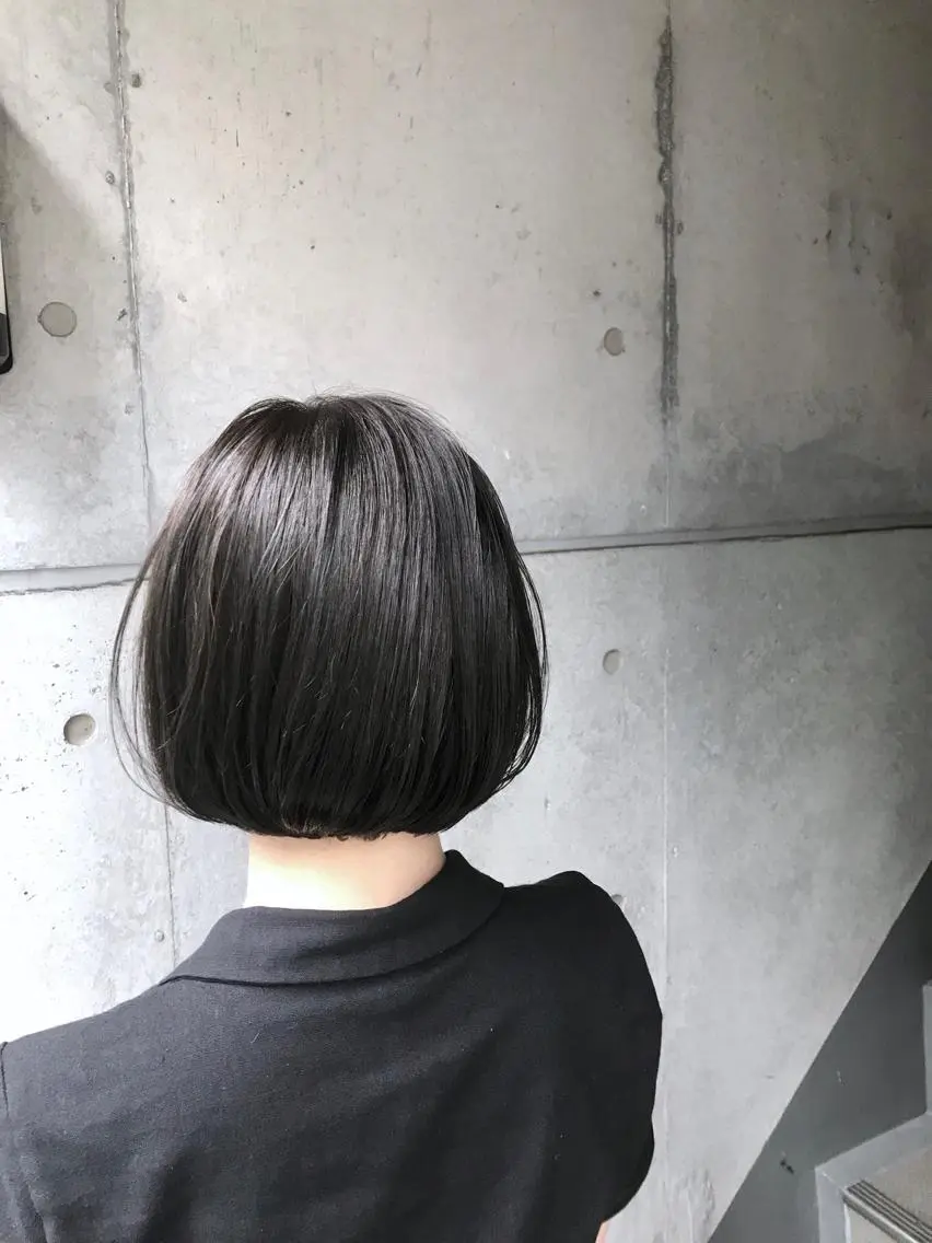 ショート ボブ カット トリートメント 新井 広樹のヘアスタイル