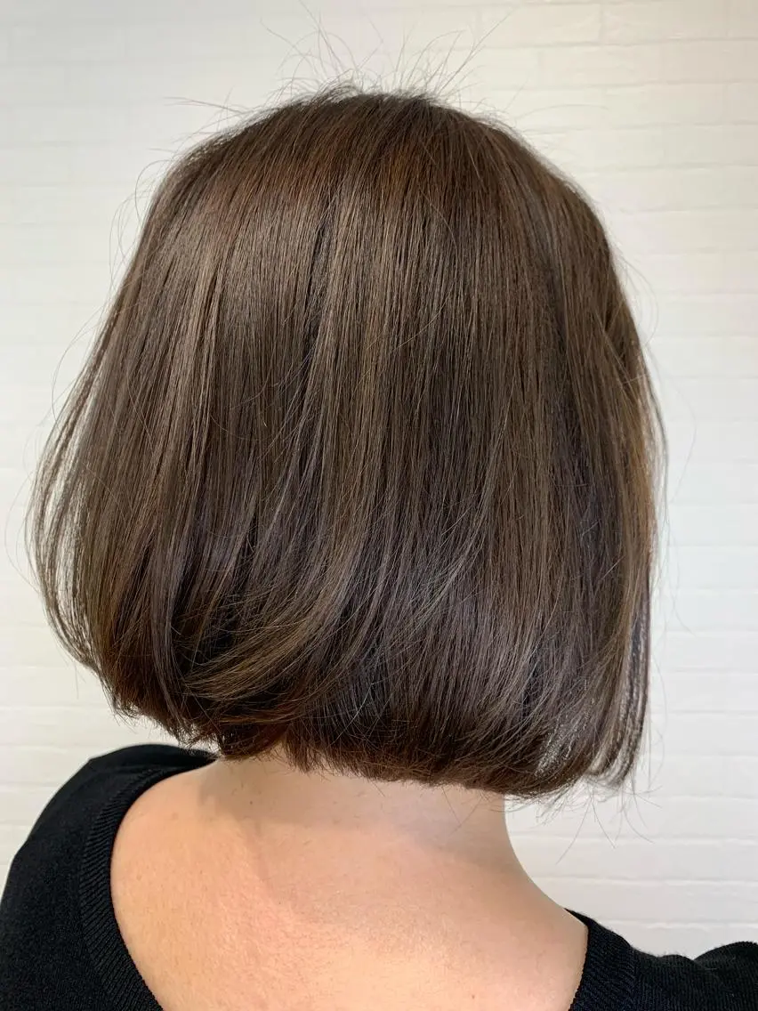 ミディアム ヘアカラー 中村 維久美のヘアスタイル