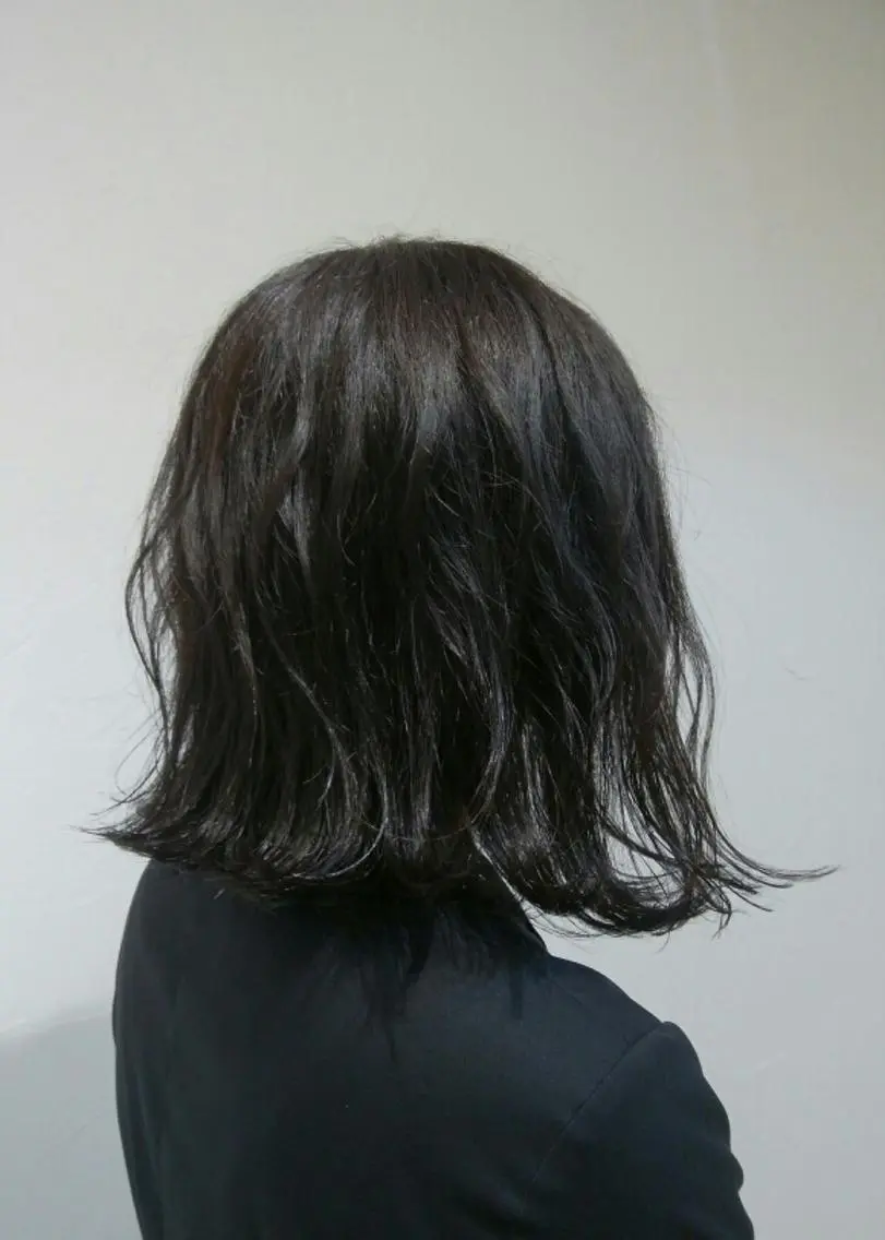 ミディアム カラー アッシュ 黒髪 酸性ストレート/ブリ ーチなしWカラー河本のヘアスタイル