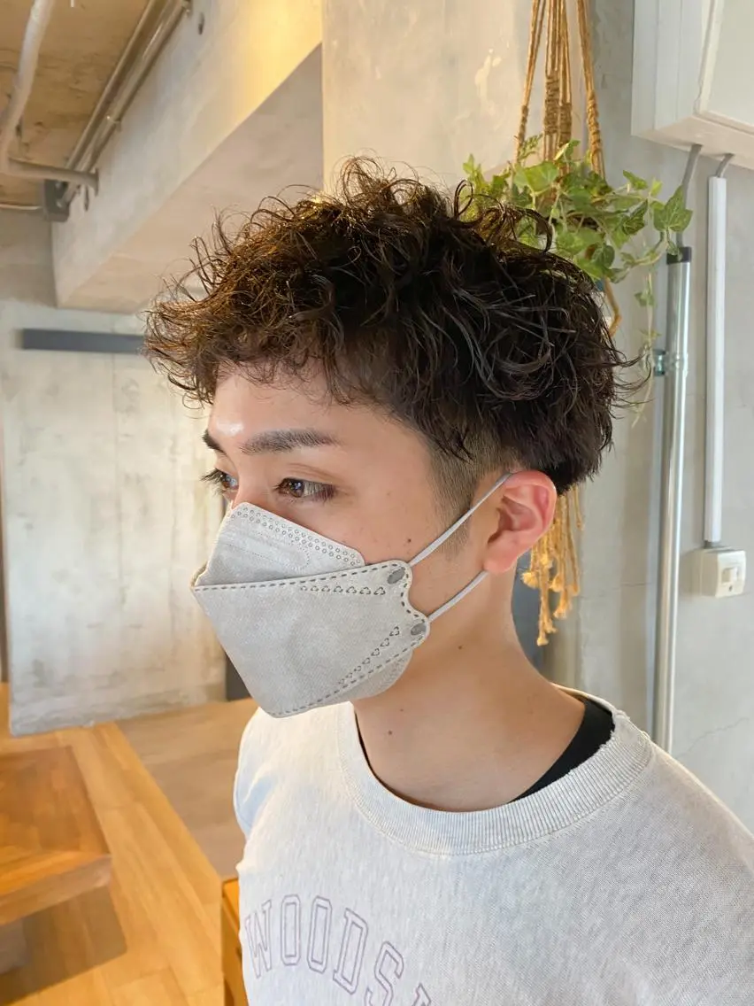 カラー パーマ メンズ カット パーマ ♠️暗髪レイヤー♠️ 中山唯斗のヘアスタイル