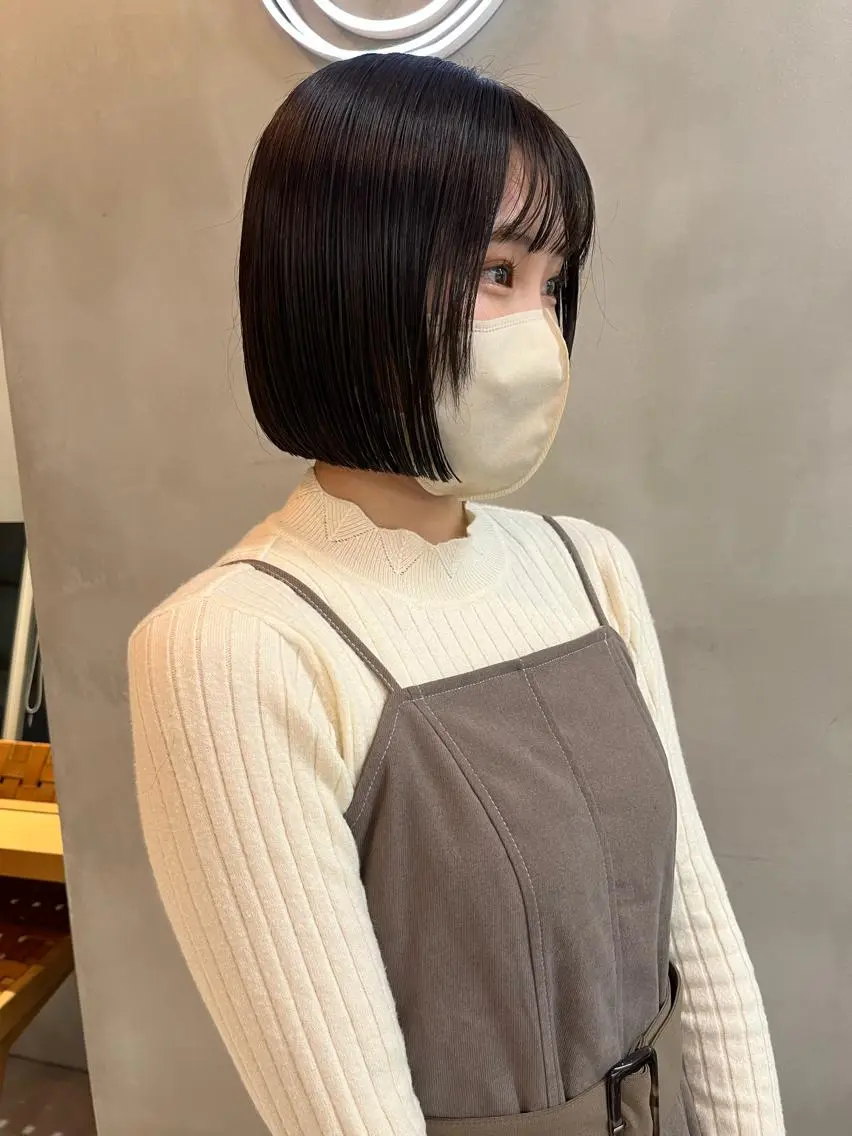 ミディアム 縮毛矯正ボブ&顔まわ レイヤー♡TOMOEのヘアスタイル
