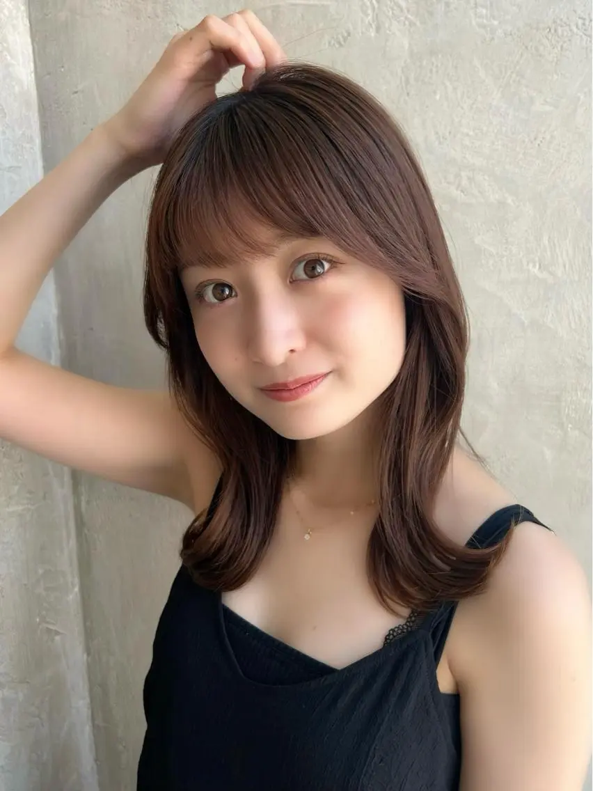 セミロング カラー ベージュカラー ブラウンカラー くびれヘア 髪質改善 縮毛矯正 🧡くびれヘア/前髪 顔周り🧡久原結衣のヘアスタイル