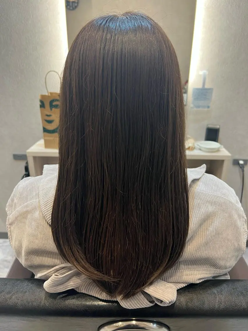 セミロング カラー アッシュ アッシュブラウン ブラウンカラー イケダ ハルカのヘアスタイル