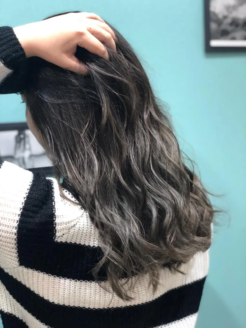 セミロング レイヤーカット ヘアカラー トリートメント 縮毛矯正の達人 ☆ 松本のヘアスタイル