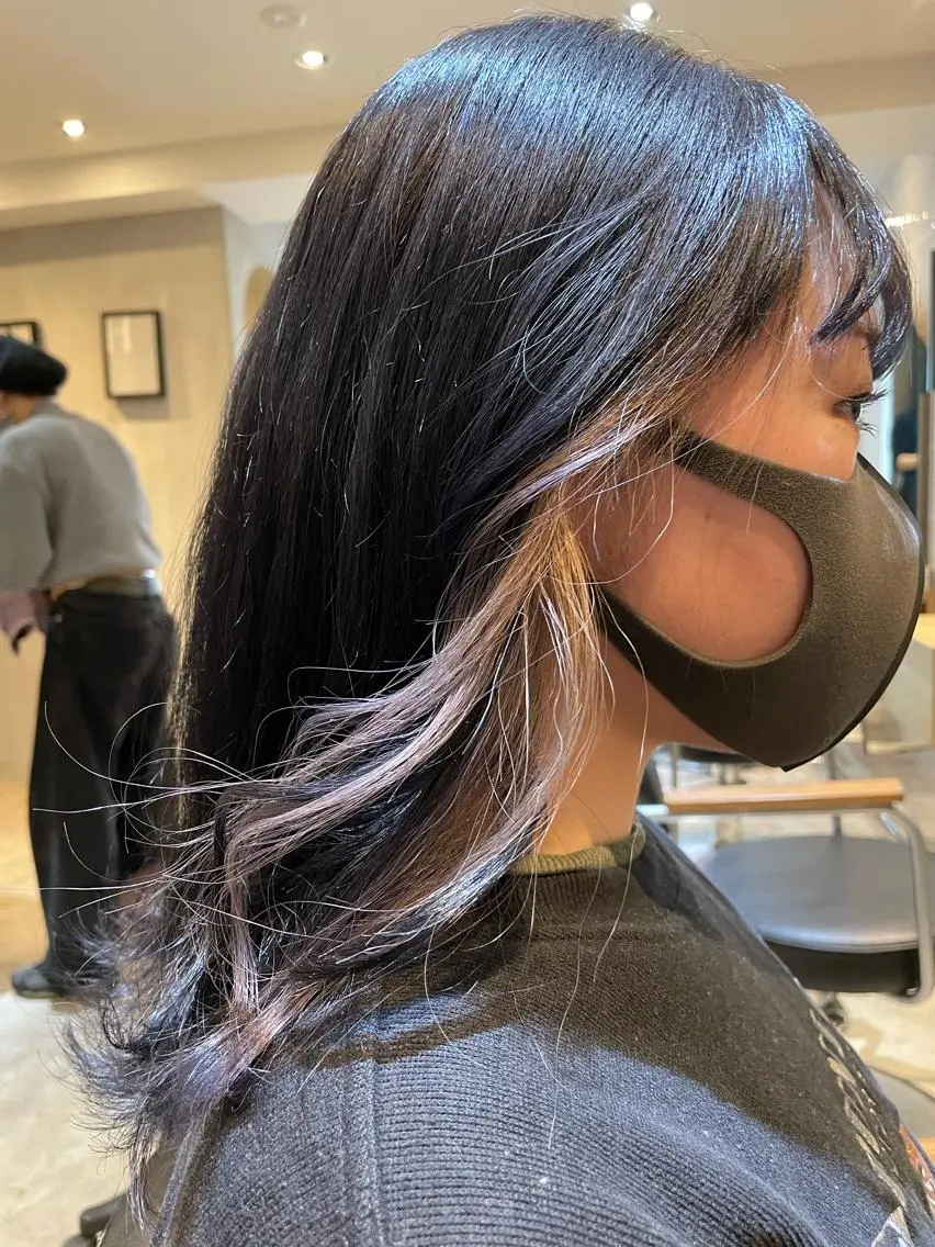ミディアム パープルカラー 複雑履歴に対応ブリー チ無しダブルカラーのヘアスタイル