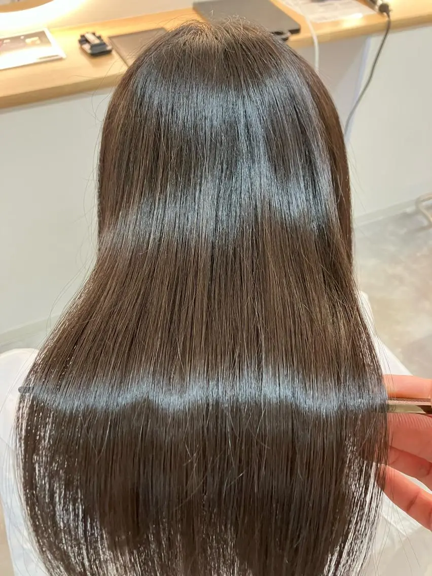 ロング カラー ヘアアレンジ キッズ トリートメント 横浜関内髪質改善 re:Magoのヘアスタイル