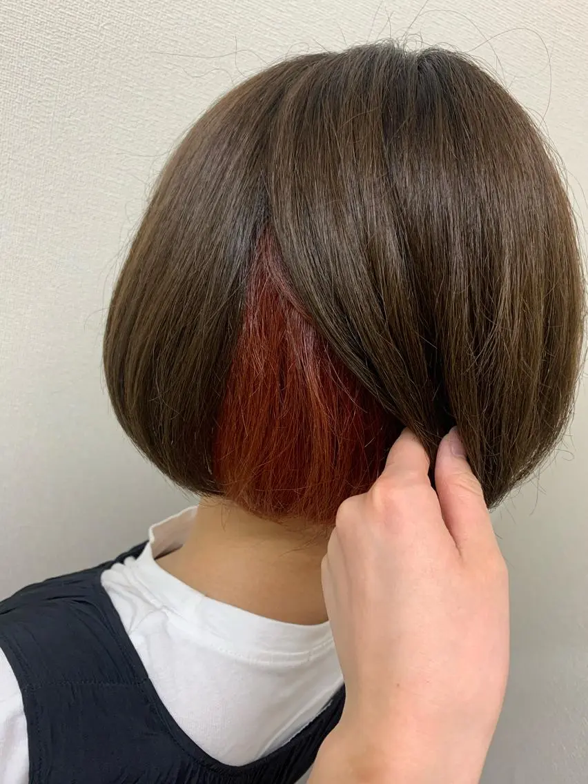 ショート ヘアカラー 🫧美髪矯正🫧透明 感カラー🫧チサトのヘアスタイル