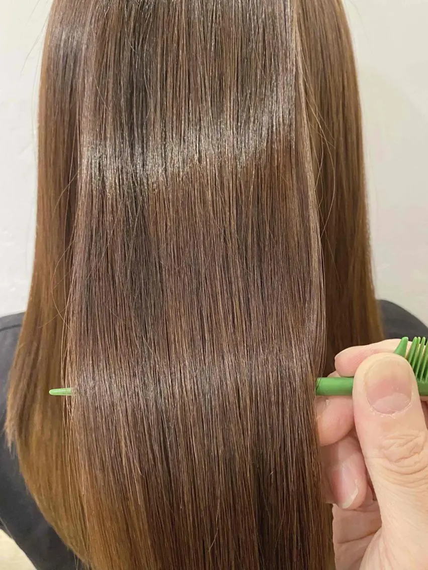 ロング カラー くせ毛 縮毛矯正 トリートメント 酸性ストレート 酸熱トリートメント 前田 裕介のヘアスタイル