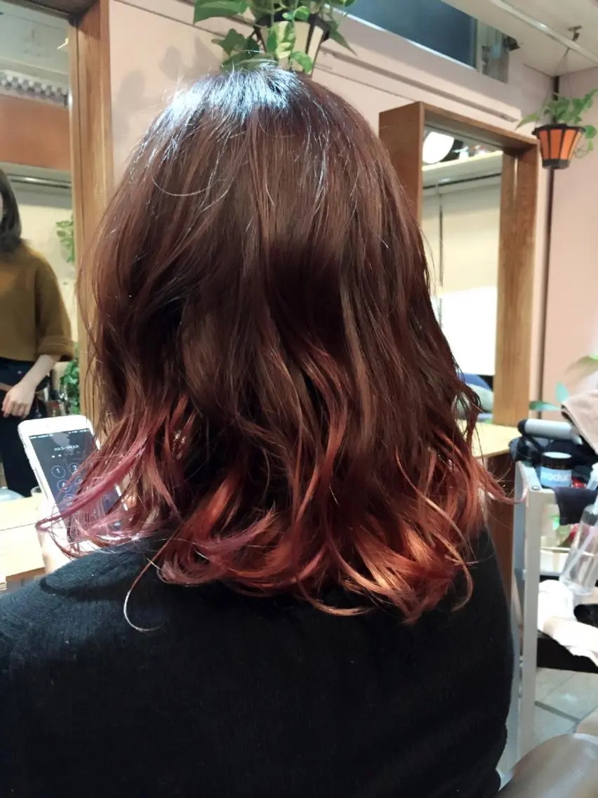 ショート ミディアム セミロング ロング カラー グラデーションカラー ハイトーンカラー ピンクカラー トリートメント 原宿サロン代表 デザインカラー伊藤卓のヘアスタイル