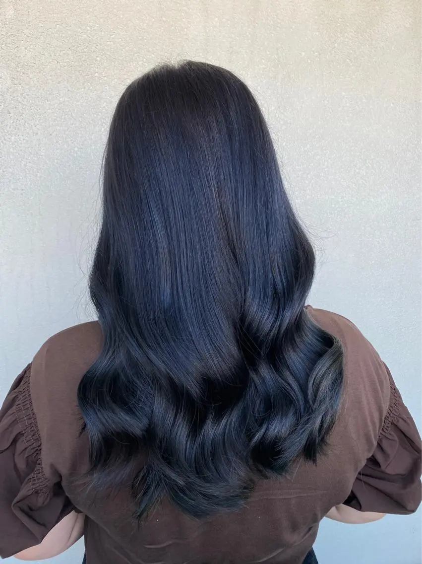 ロング PINQ ピンクのヘアスタイル