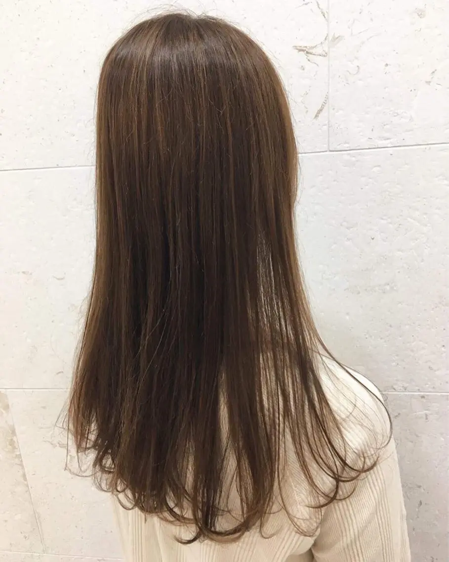 ロング カラー ベージュカラー ミルキーベージュ ピンクカラー 斉藤 貴也のヘアスタイル