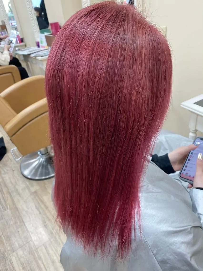 カラー SALOWIN栄 高須大貴のヘアスタイル