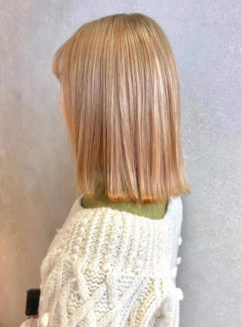 ショート カラー ブロンド ハイトーンカラー カット ヘアカラー Kureha/ネイル トレンドヘアのマツエク・マツパデザイン