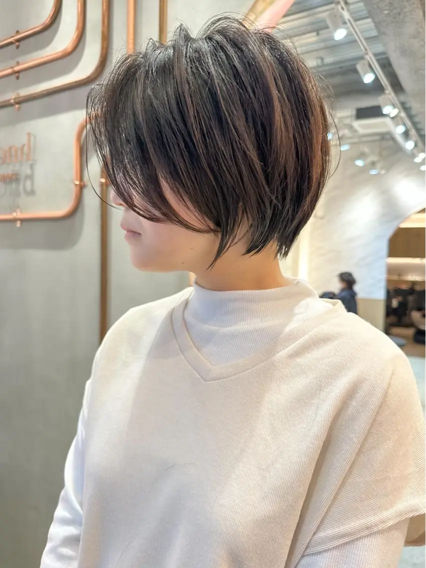 ショート カラー カット ヘアカラー トリートメント ボブ/ショート/ 縮毛矯正⚜️工藤昴のヘアスタイル
