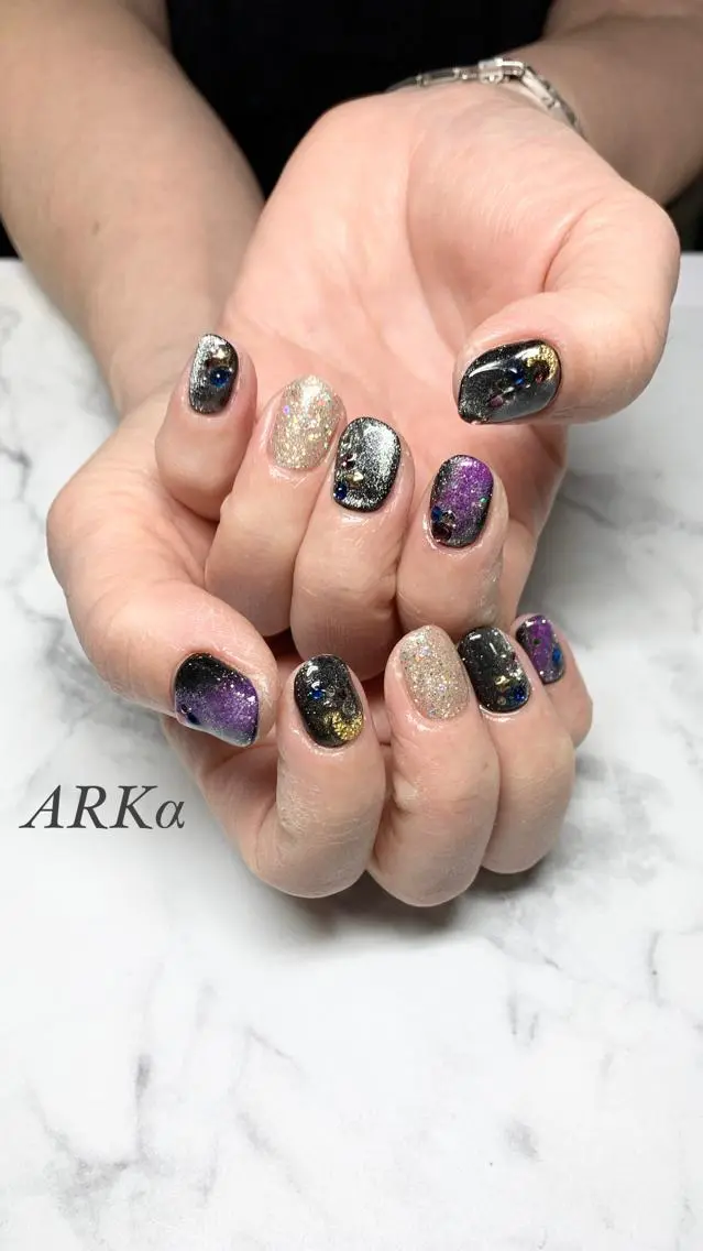 ショート ネイル マグネットネイル ハンドネイル Nailsalon ARKαのネイルデザイン