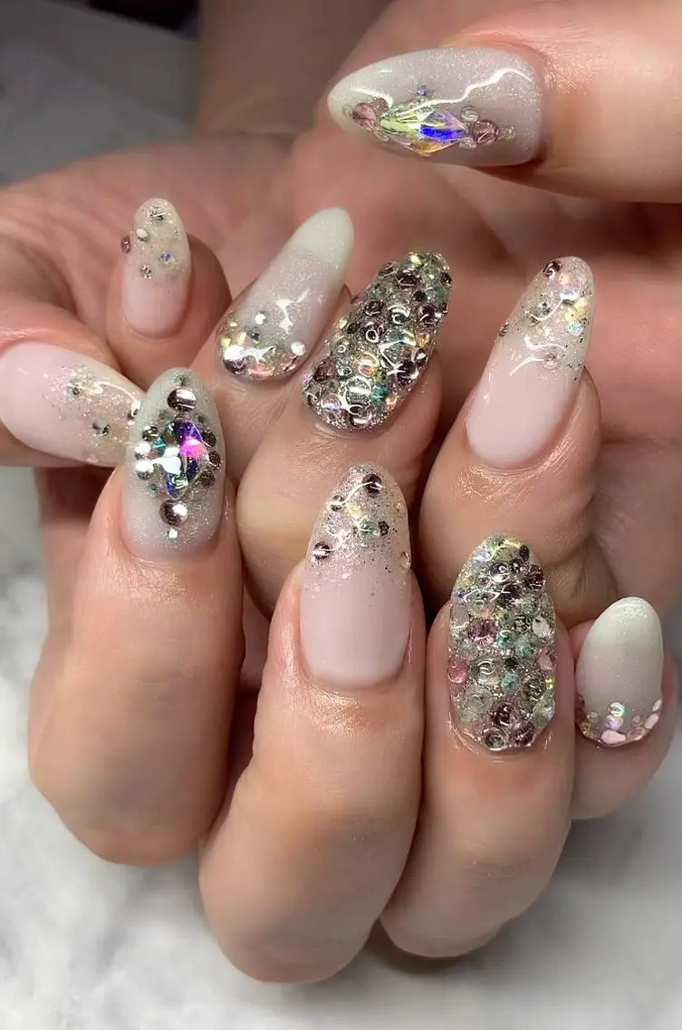 ネイル アートネイル 長さ出し ジェルネイル 韓国ネイル ラメ(グリッター) ハンドネイル Nail&eye Belire 新宿のネイルデザイン