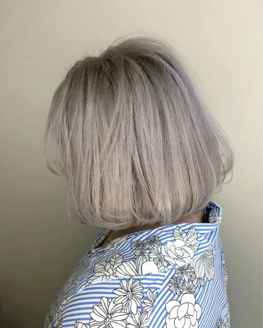 ミディアム カラー 佐藤 奈佳子 サトウ ナカコのヘアスタイル