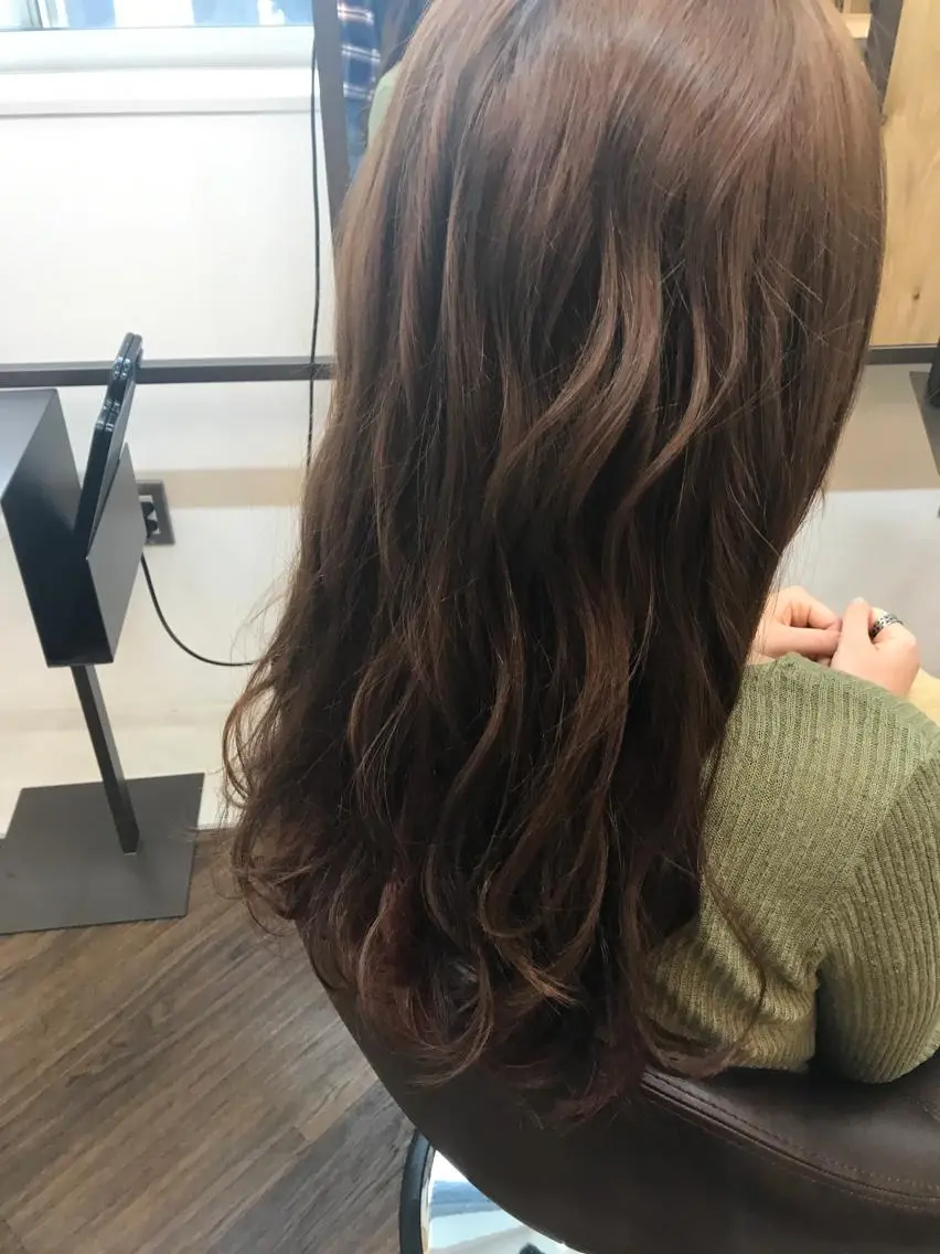 ミディアム 豊中駅3分eha レッスンモデルのヘアスタイル