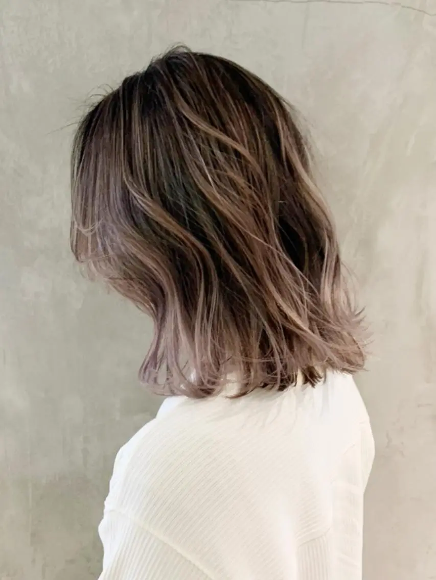 ミディアム カラー パーマ ヘアアレンジ グレージュ ラベンダーカラー ラベンダーグレージュ ラベンダーグレー ITbyALBUM 中野店のヘアスタイル