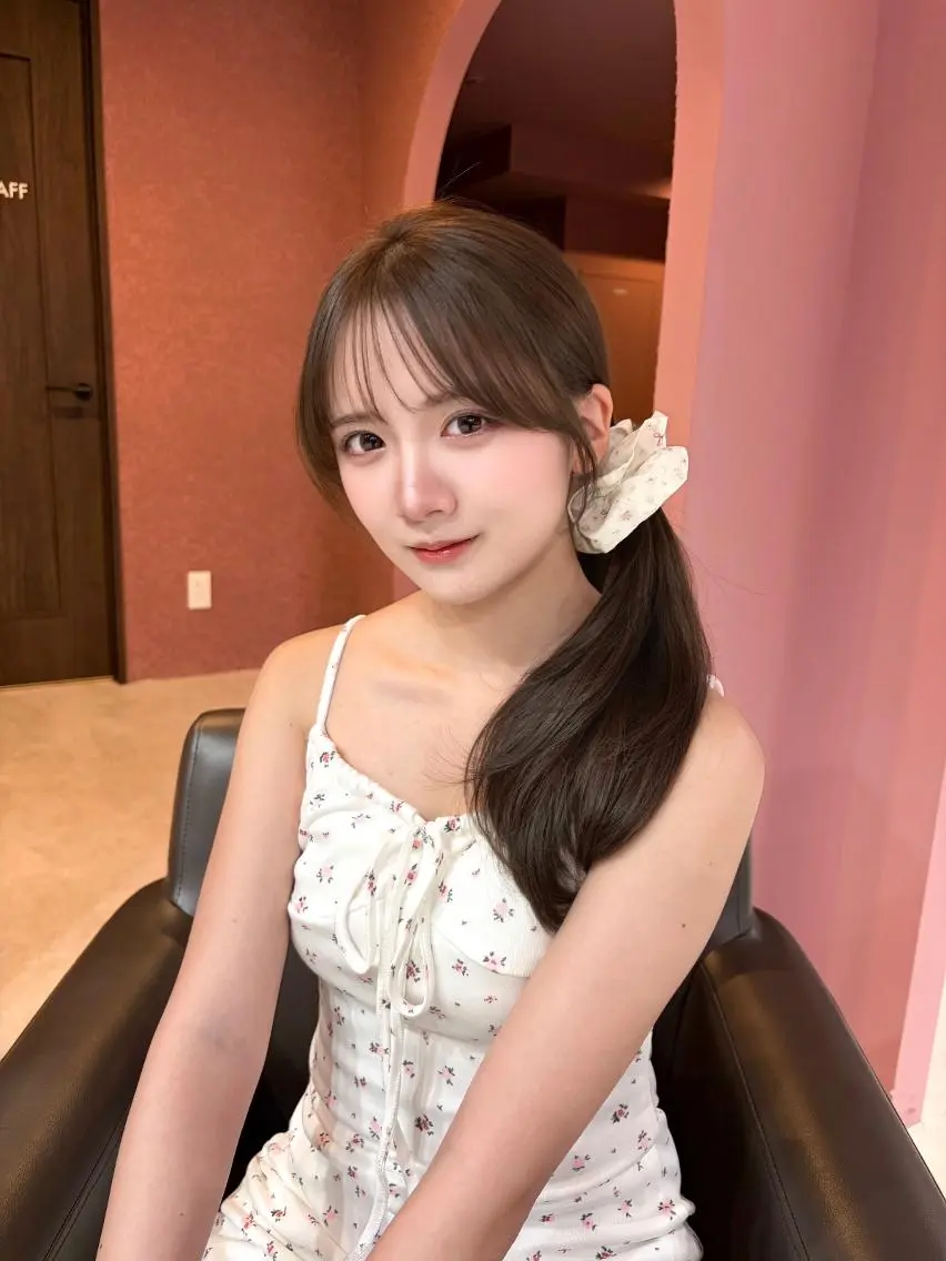 ミディアム ミディアムレイヤー 韓国風ヘア レイヤーカット カット ヘアカラー トリートメント クロスパーマ/前髪 縮毛 木串楽人のヘアスタイル