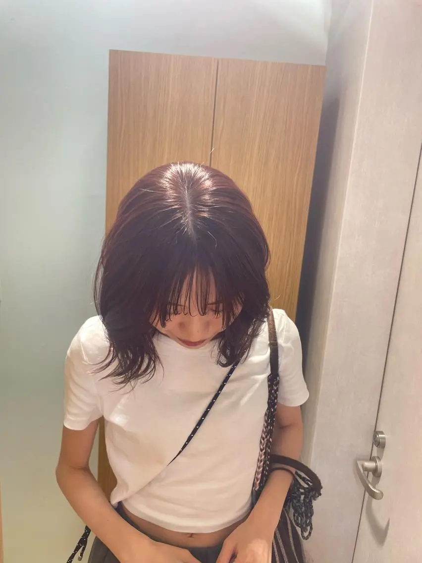 ミディアム カラー カット ヘアカラー 縮毛矯正 トリートメント 顔まわり🥨レイヤー /透明感/水口舞奈のヘアスタイル