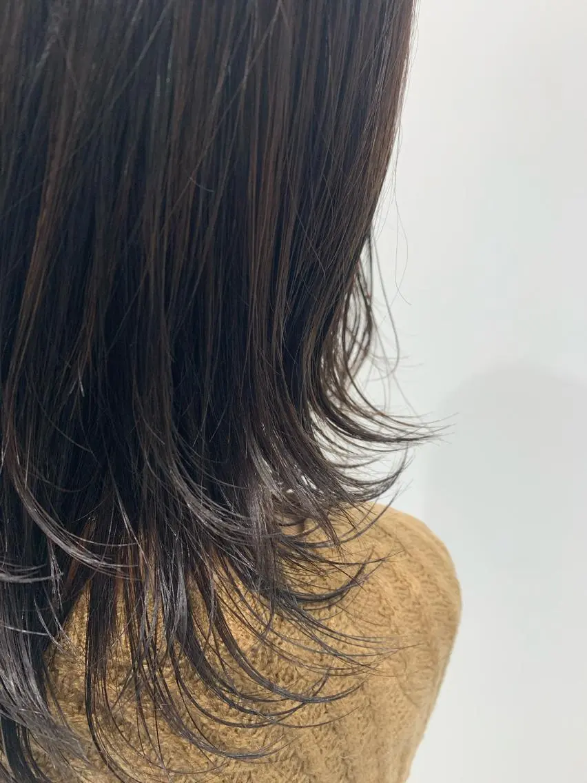 セミロング カラー ヘアカラー TAKUMI .のヘアスタイル