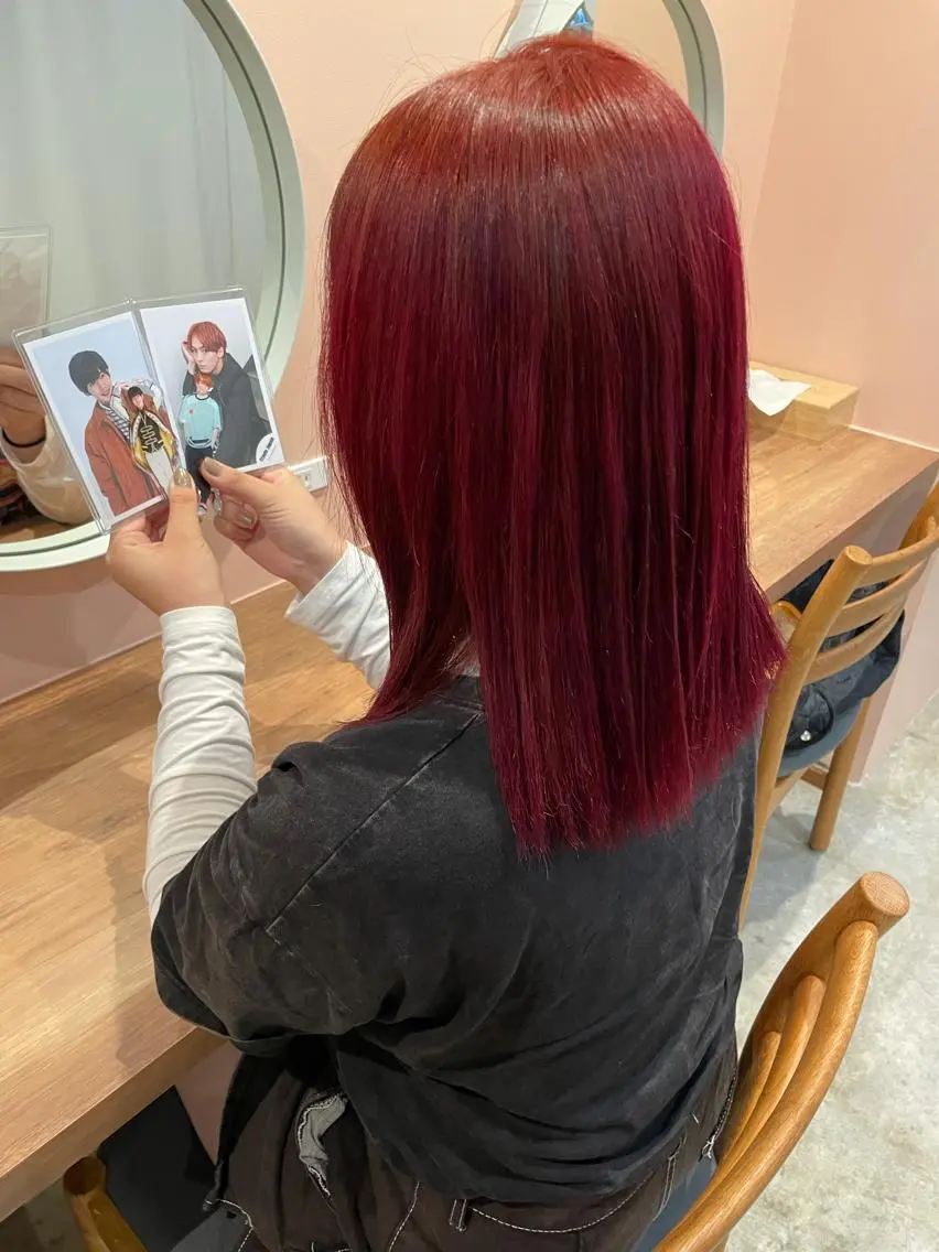セミロング カラー ヘアアレンジ REONA🪽✨薬院 レイヤーカット🫧のヘアスタイル